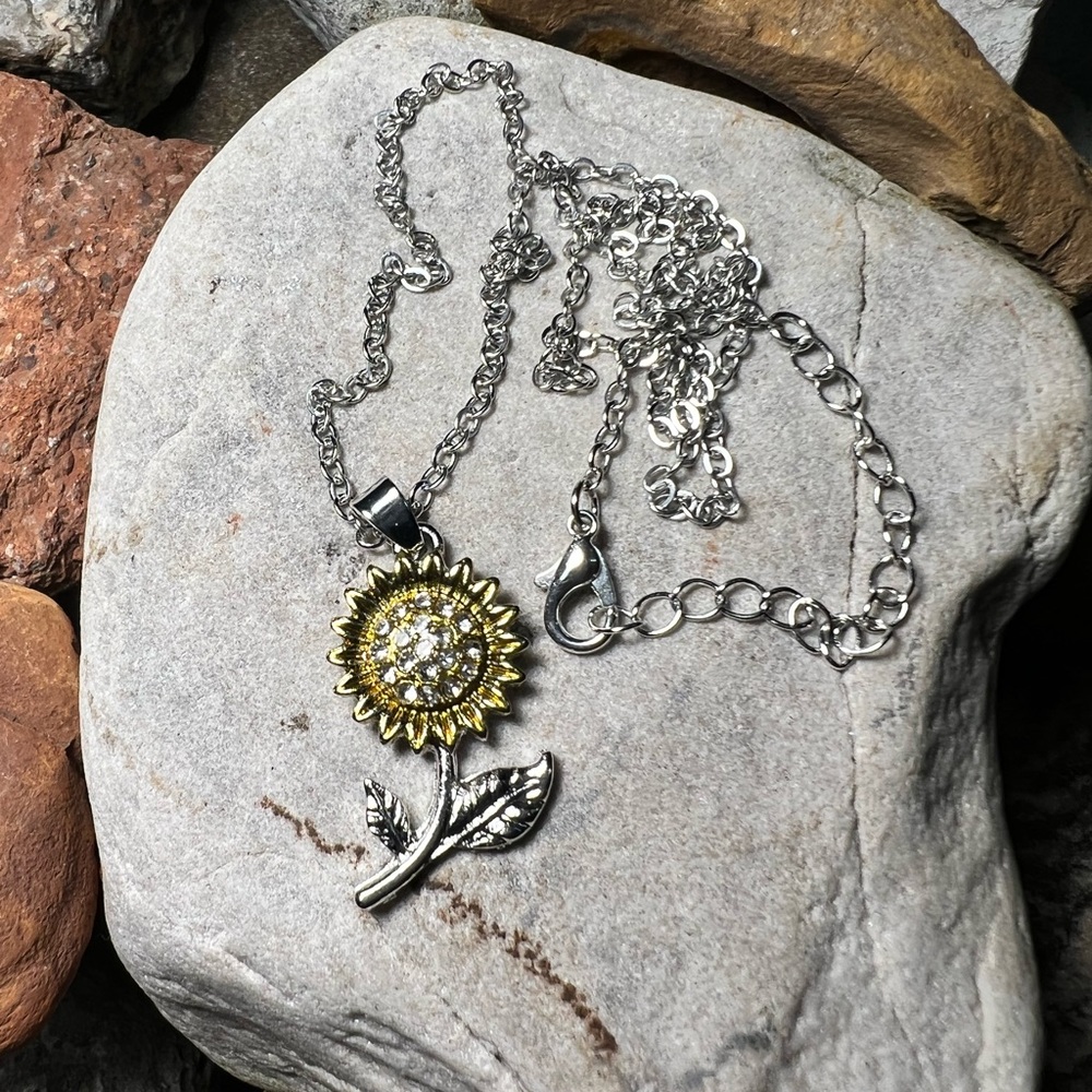 🔥simulated diamond sunflower necklace